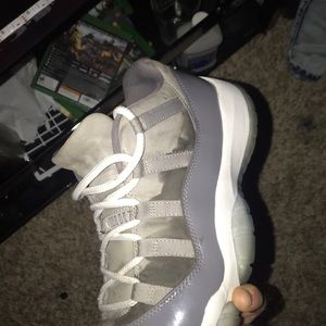 wolf gray 11s